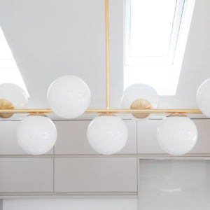 Statement lighting in the vaulted extension